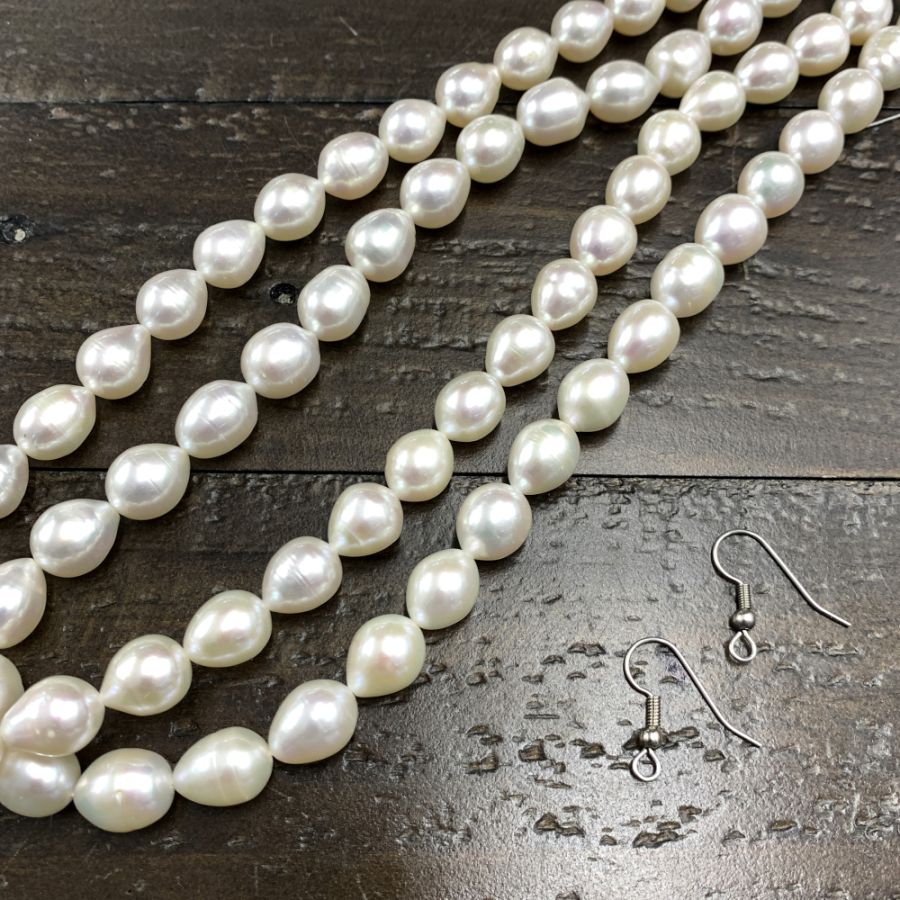 4-5mm Round Freshwater Pearls, White (16 Strand)